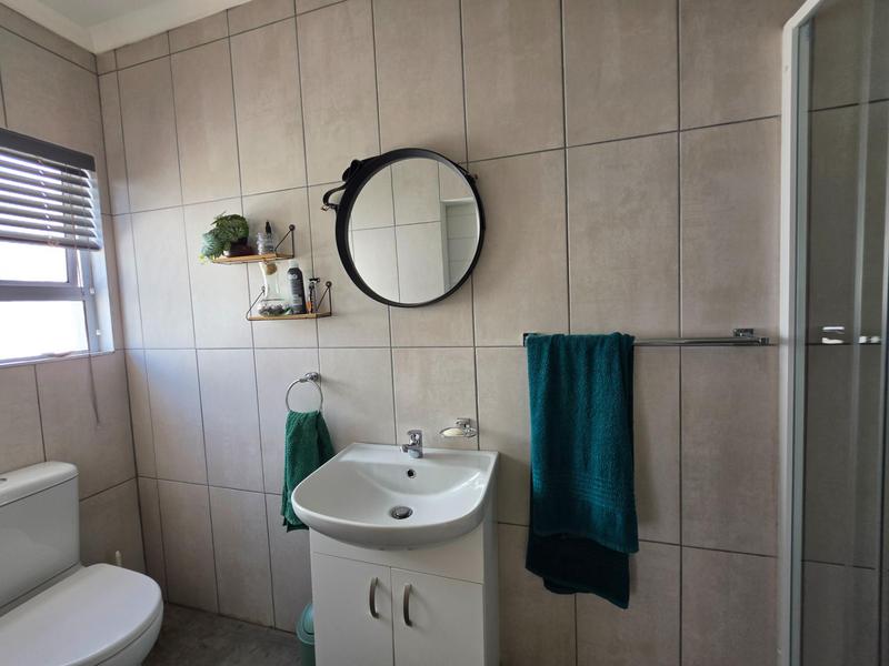 2 Bedroom Property for Sale in Lampiesbaai Western Cape